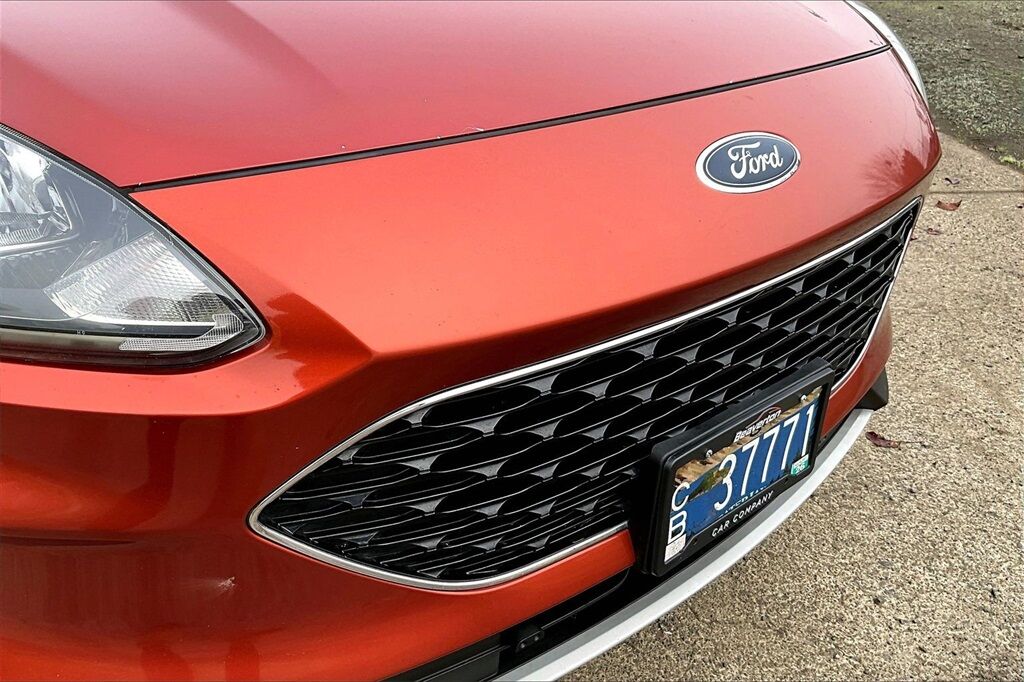 2020 Ford Escape SE OR