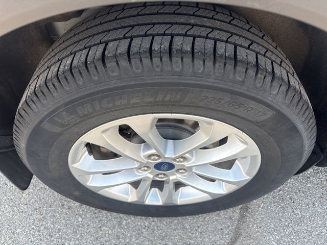 2020 Ford Escape SE Random Lake WI