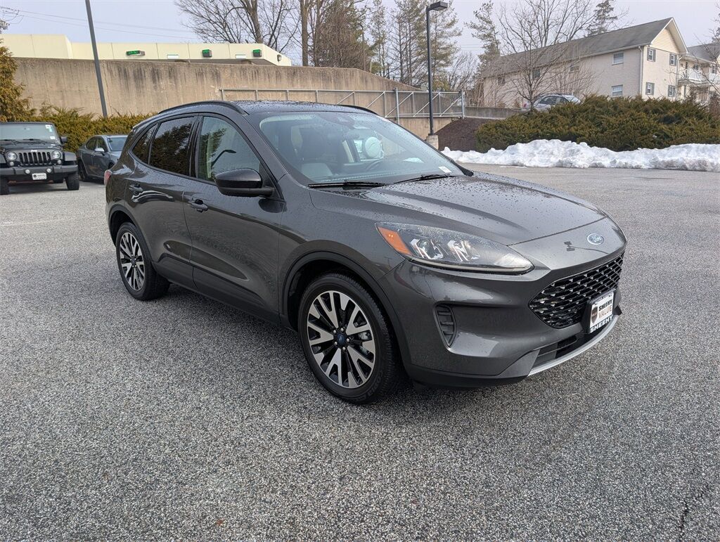 2020 Ford Escape SE Sport Hybrid