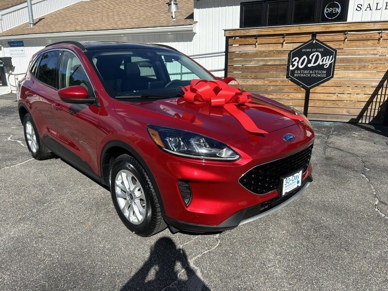2020 Ford Escape SE