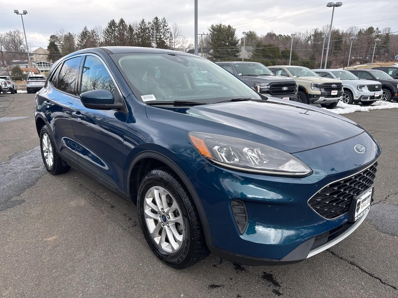 2020 Ford Escape SE