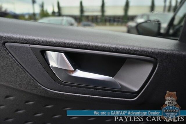 2020 Ford Escape SEL / AWD / Auto Start / Power & Heated Leather Seats / Heated Steering Wheel / NAV / Sunroof / Adaptive Cruise Control / Lane Departure & Blind Spot Alert / Apple CarPlay & Android Auto / Back Up Camera / 1-Owner Anchorage AK