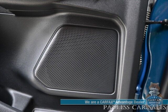 2020 Ford Escape SEL / AWD / Auto Start / Power & Heated Leather Seats / Heated Steering Wheel / NAV / Sunroof / Adaptive Cruise Control / Lane Departure & Blind Spot Alert / Apple CarPlay & Android Auto / Back Up Camera / 1-Owner Anchorage AK