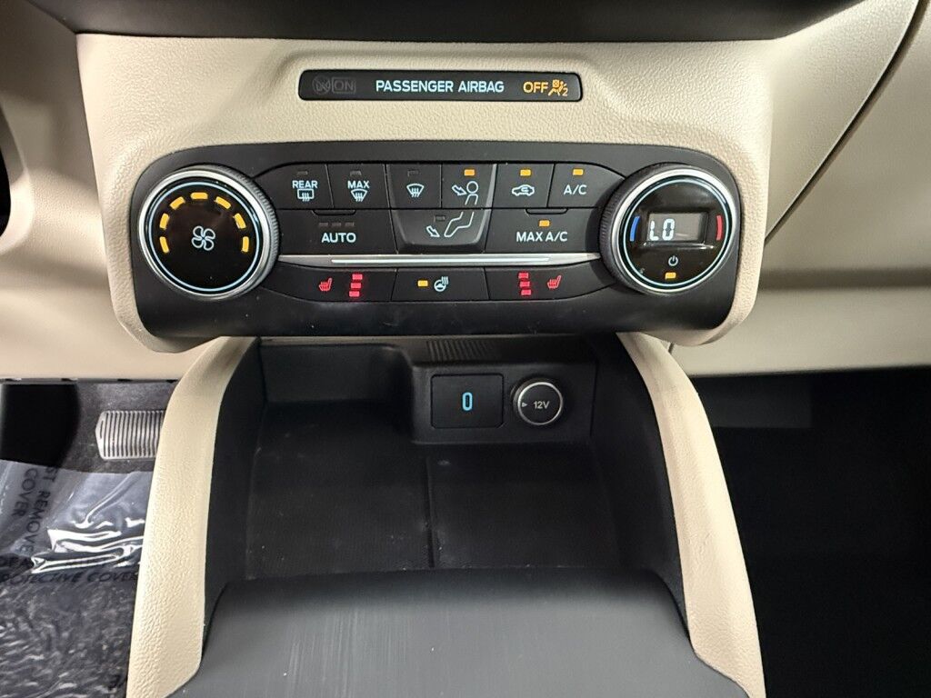 2020 Ford Escape SEL AWD w/Panoramic Roof Maumee OH