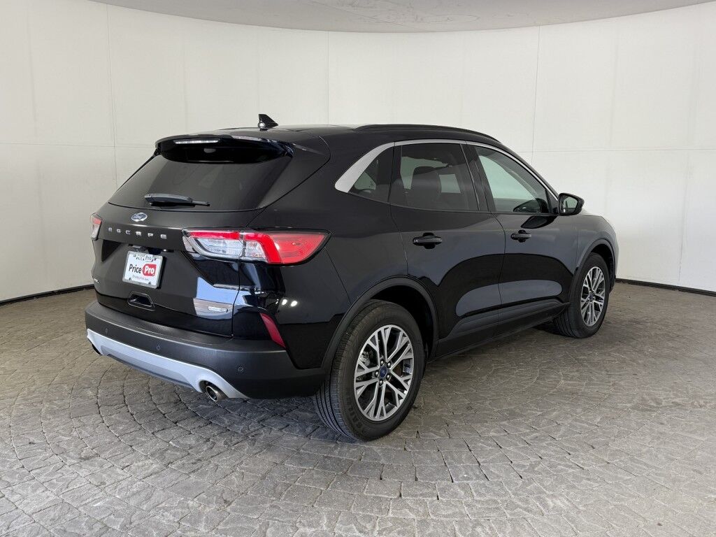 2020 Ford Escape SEL AWD w/Panoramic Roof Maumee OH