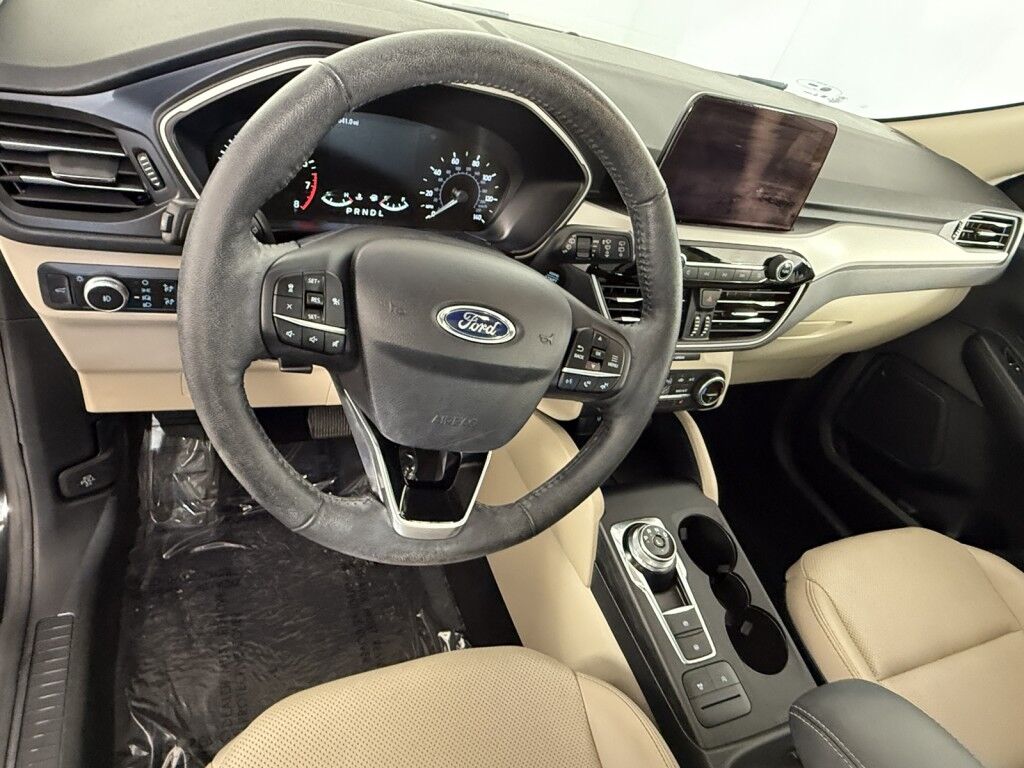 2020 Ford Escape SEL AWD w/Panoramic Roof Maumee OH