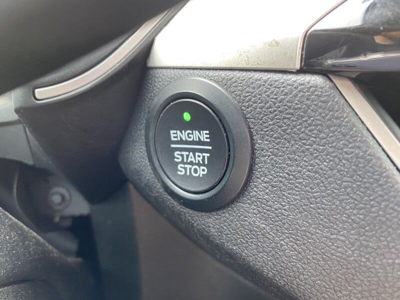 2020 Ford Escape SEL Bristol  PA