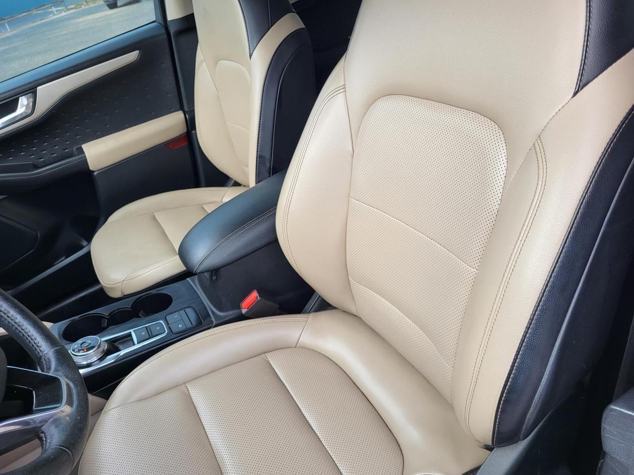 2020 Ford Escape SEL FWD Beeville TX