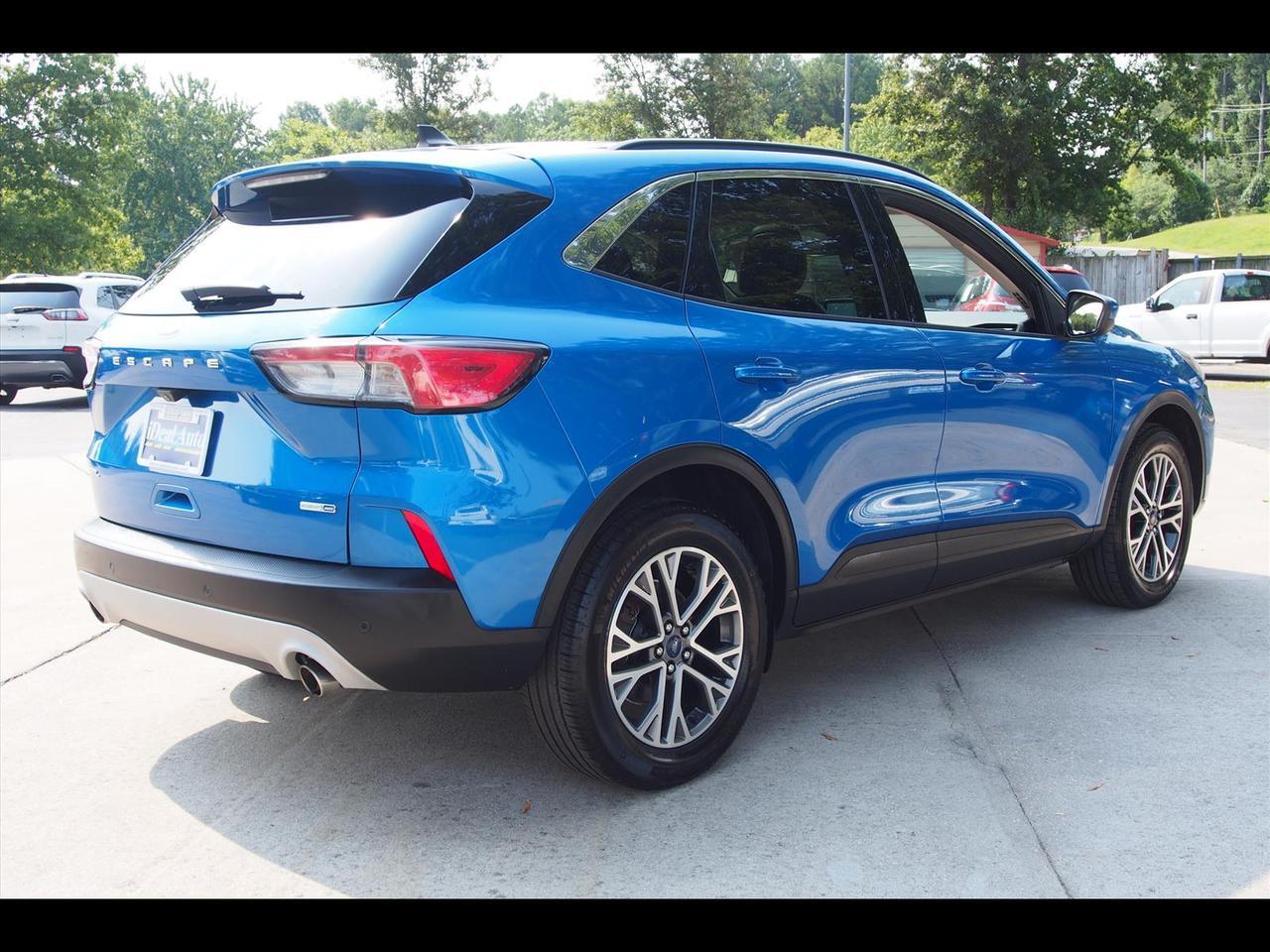 2020 Ford Escape SEL