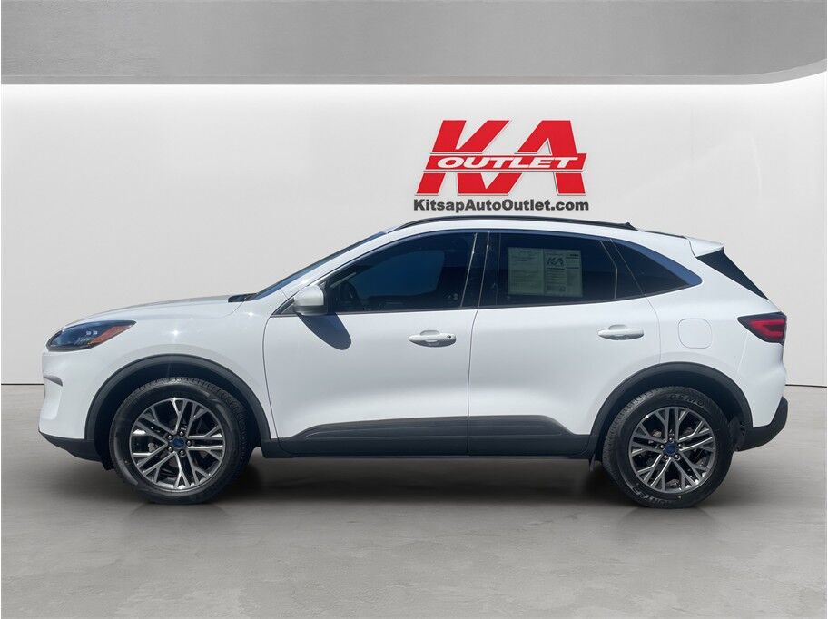 2020 Ford Escape SEL Sport Utility 4D