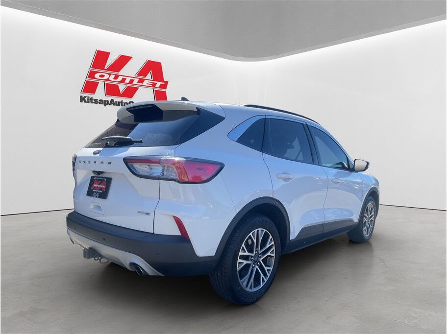 2020 Ford Escape SEL Sport Utility 4D