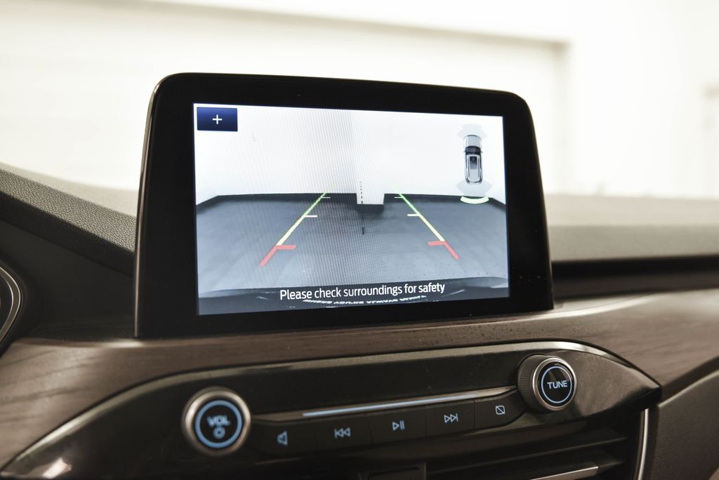 2020 Ford Escape Titanium Akron OH