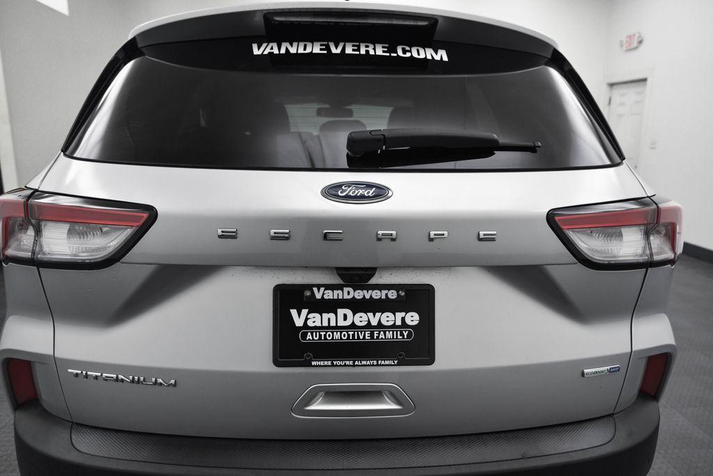 2020 Ford Escape Titanium Akron OH