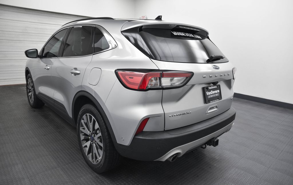 2020 Ford Escape Titanium Akron OH