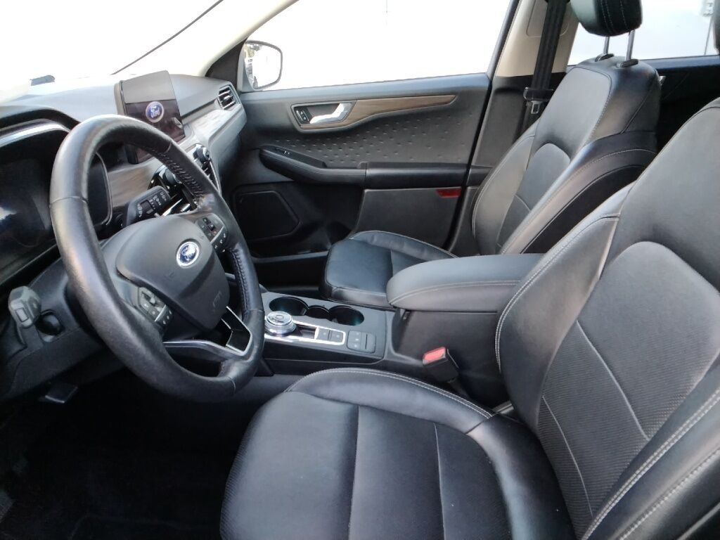 2020 Ford Escape Titanium Hybrid Akron OH