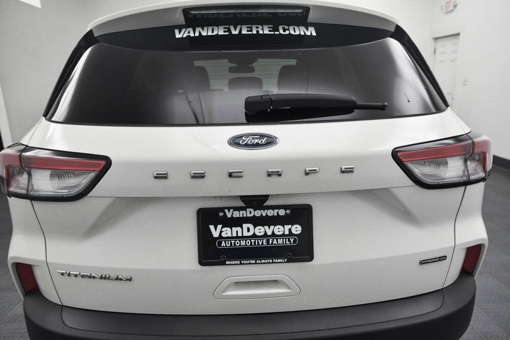 2020 Ford Escape Titanium Hybrid Akron OH