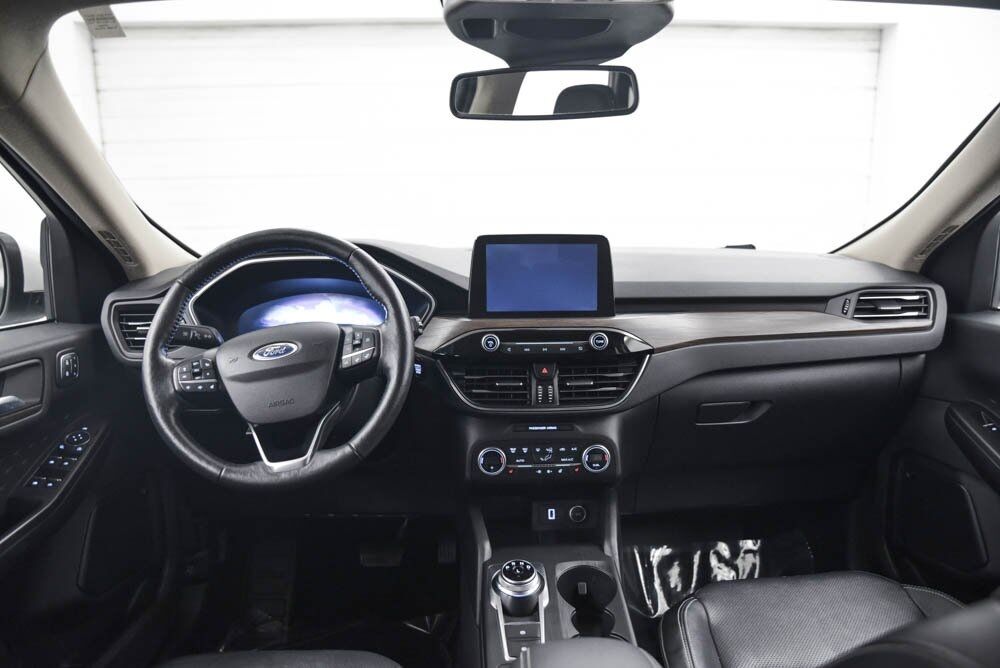 2020 Ford Escape Titanium Hybrid Akron OH