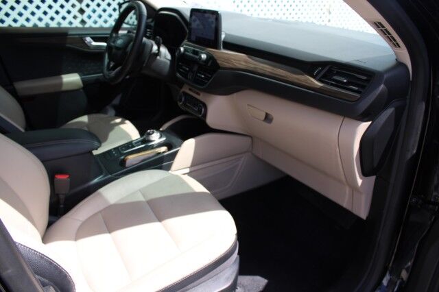 2020 Ford Escape Titanium Hybrid Melbourne FL