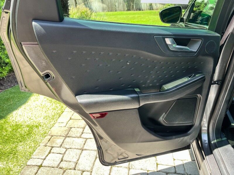 2020 Ford Escape Titanium Hybrid Wilmington NC