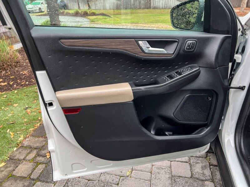 2020 Ford Escape Titanium Hybrid Wilmington NC