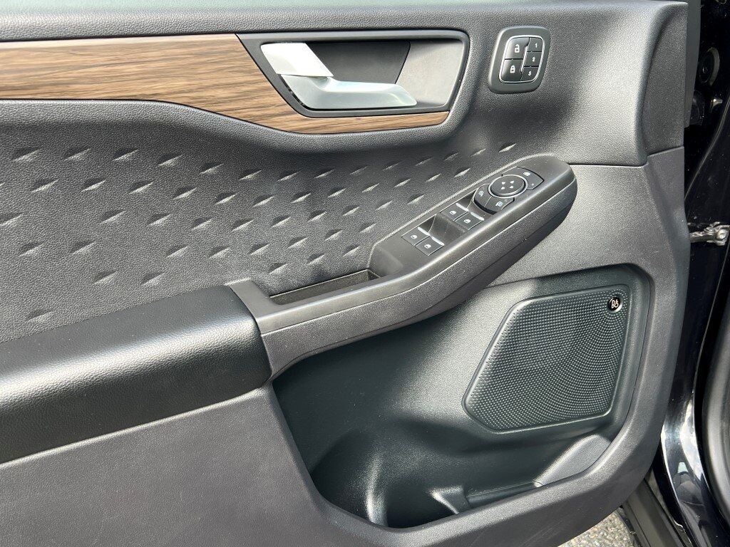 2020 Ford Escape Titanium Hybrid Ashland VA