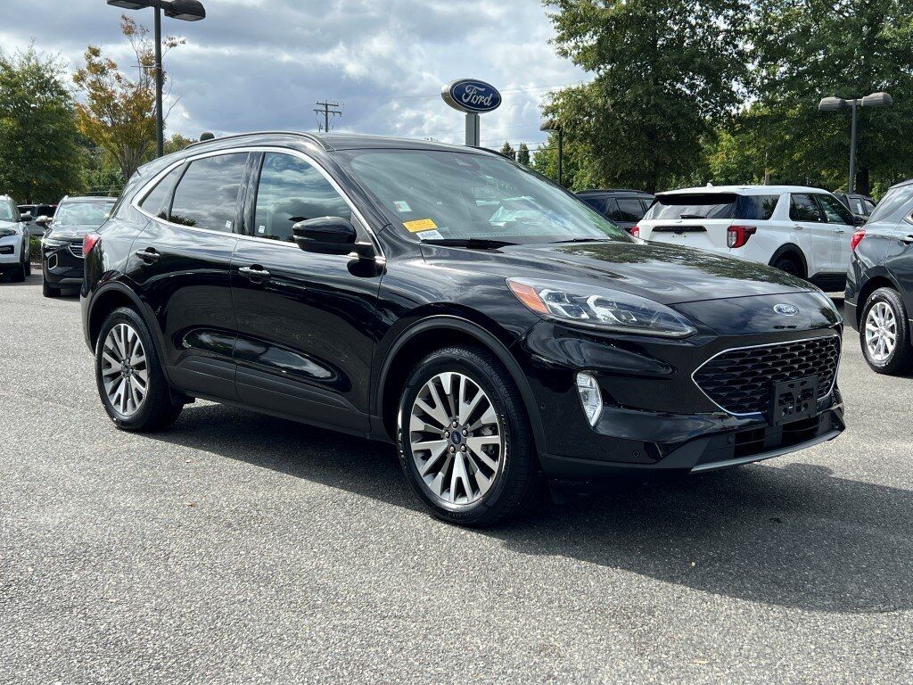2020 Ford Escape Titanium Hybrid Ashland VA