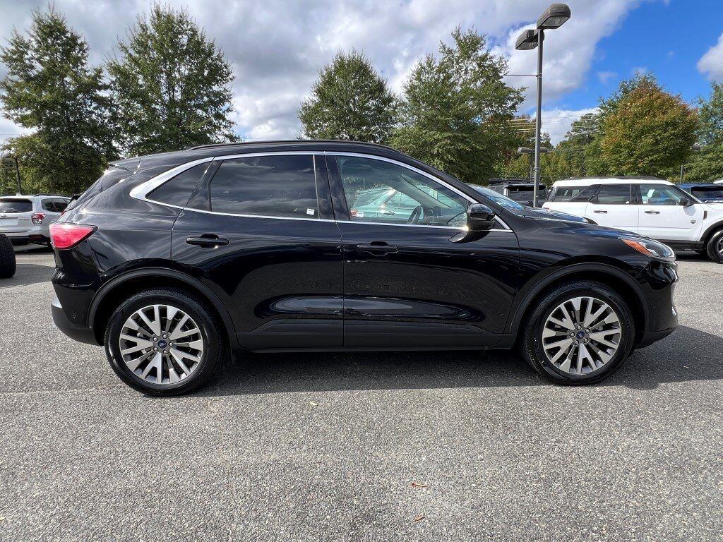 2020 Ford Escape Titanium Hybrid Ashland VA