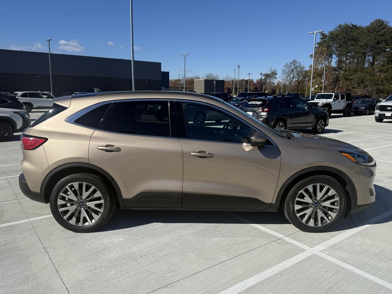2020 Ford Escape Titanium Hybrid Springfield VA