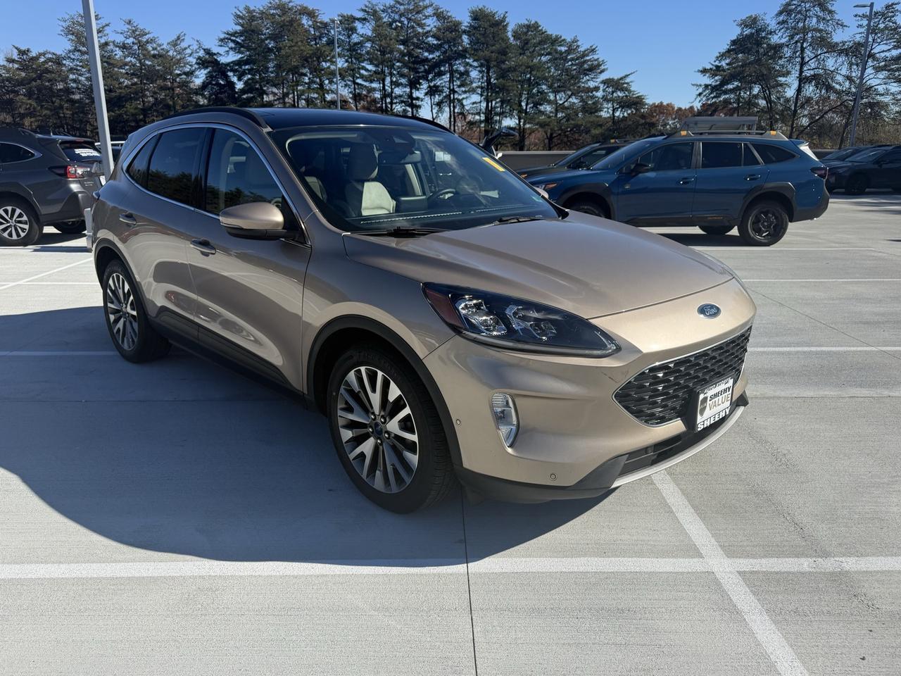 2020 Ford Escape Titanium Hybrid
