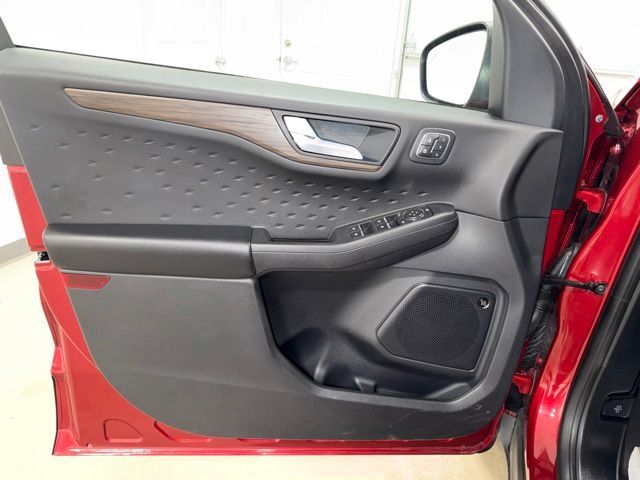 2020 Ford Escape Titanium Pine River MN
