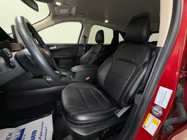 2020 Ford Escape Titanium Pine River MN