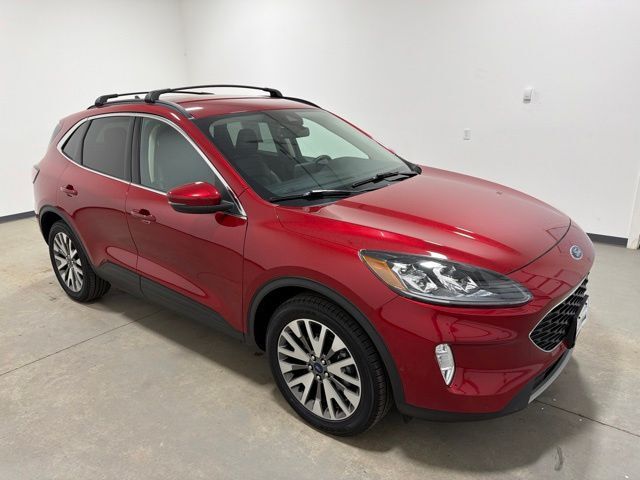 2020 Ford Escape Titanium Pine River MN