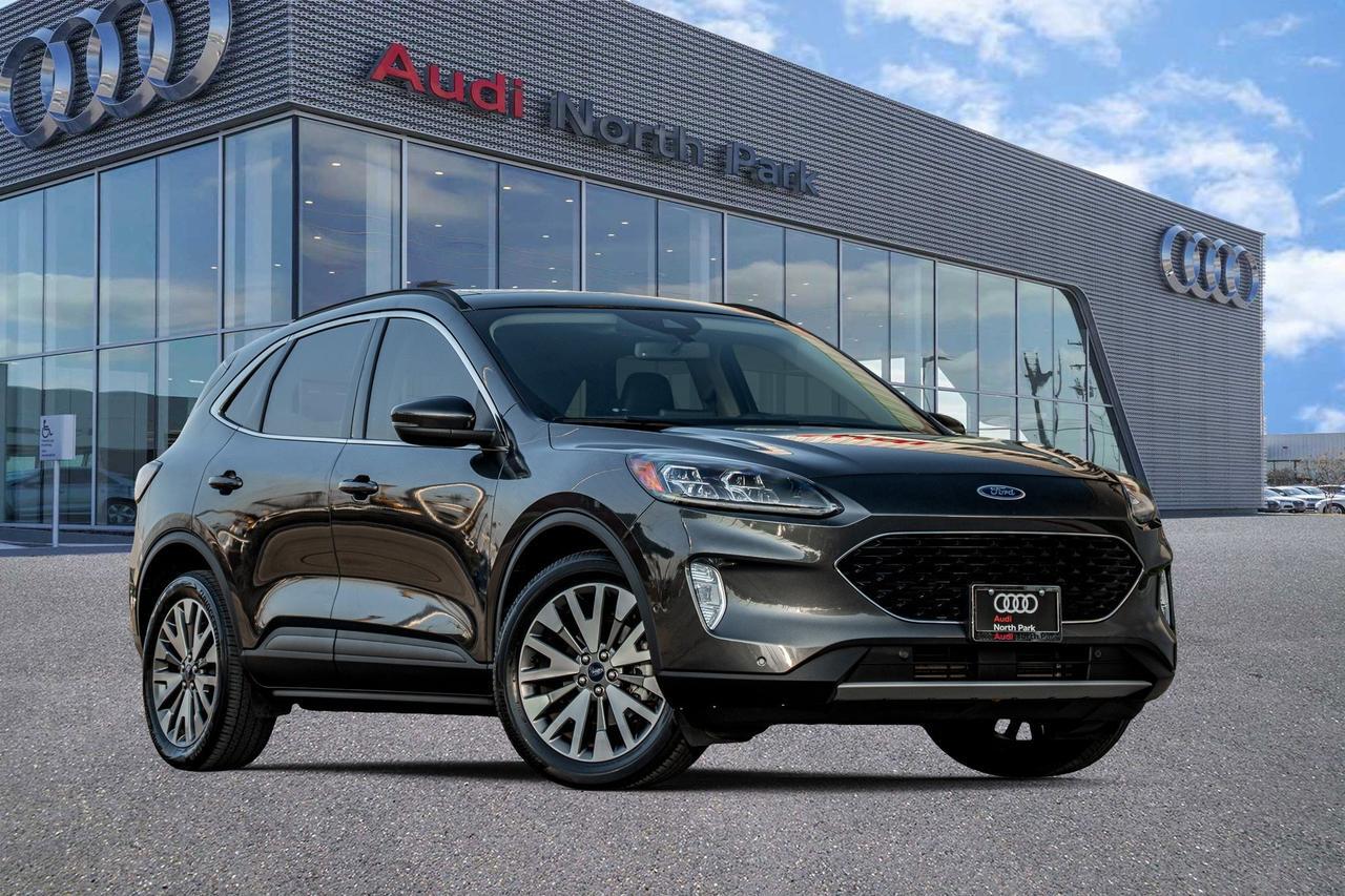 2020 Ford Escape Titanium