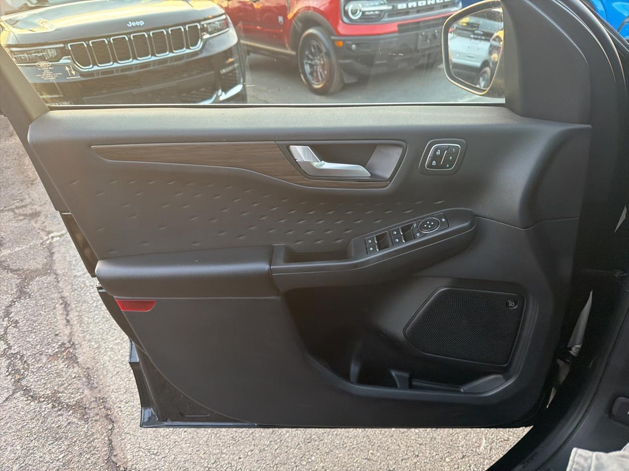 2020 Ford Escape Titanium Gaithersburg MD