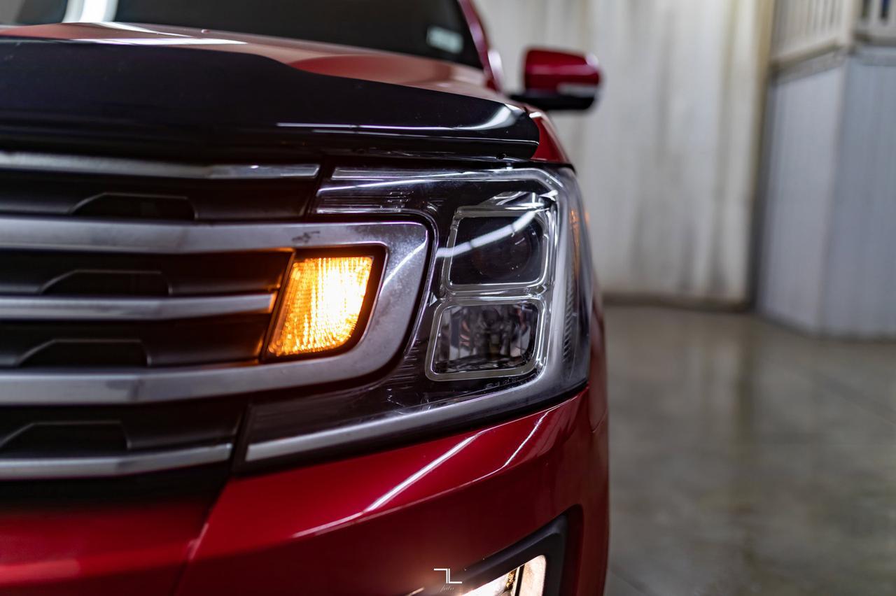 2020 Ford Expedition 4x4 XLT FX4 Leather Roof Nav BCam Red Deer AB