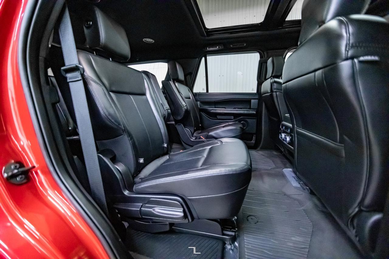 2020 Ford Expedition 4x4 XLT FX4 Leather Roof Nav BCam Red Deer AB