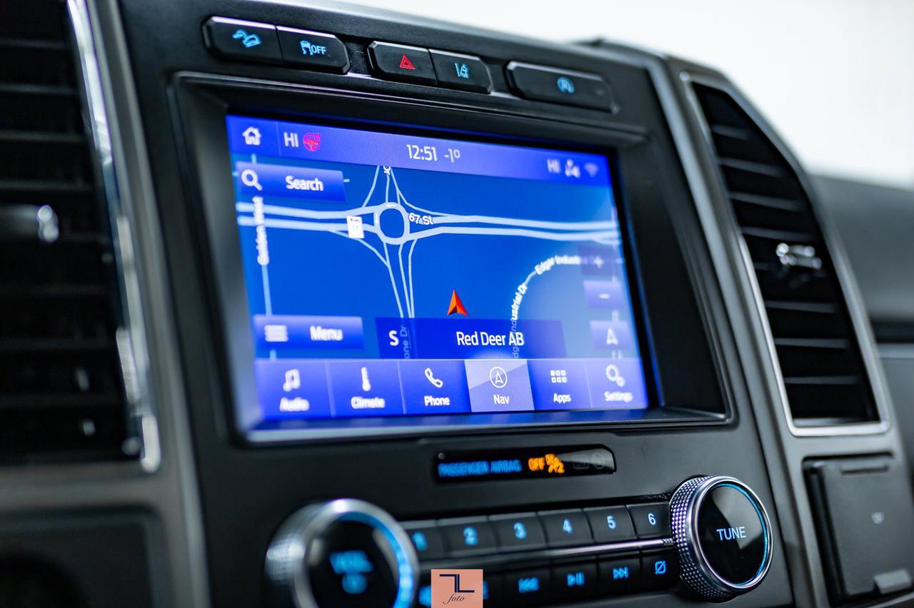 2020 Ford Expedition AWD XLT Leather Roof Nav BCam Red Deer AB