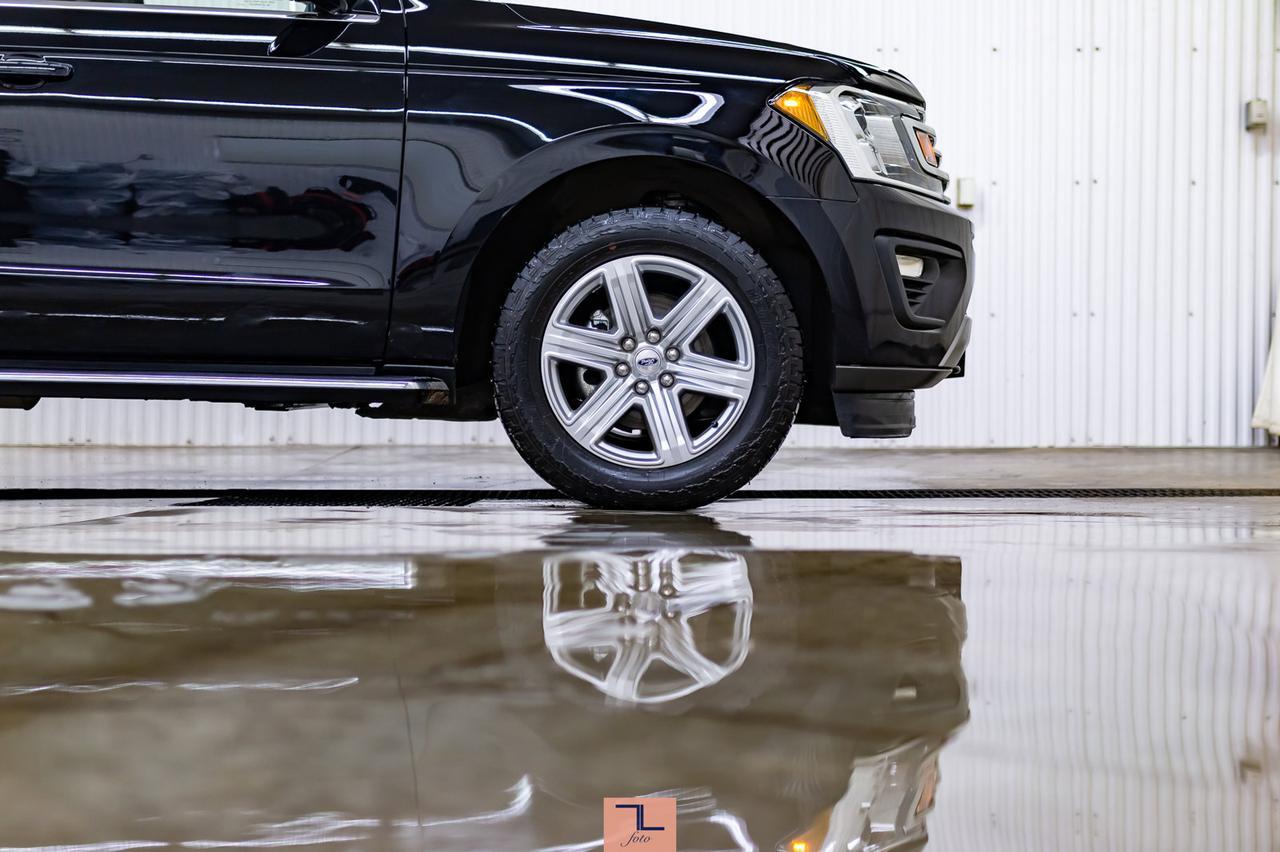 2020 Ford Expedition AWD XLT Leather Roof Nav BCam Red Deer AB