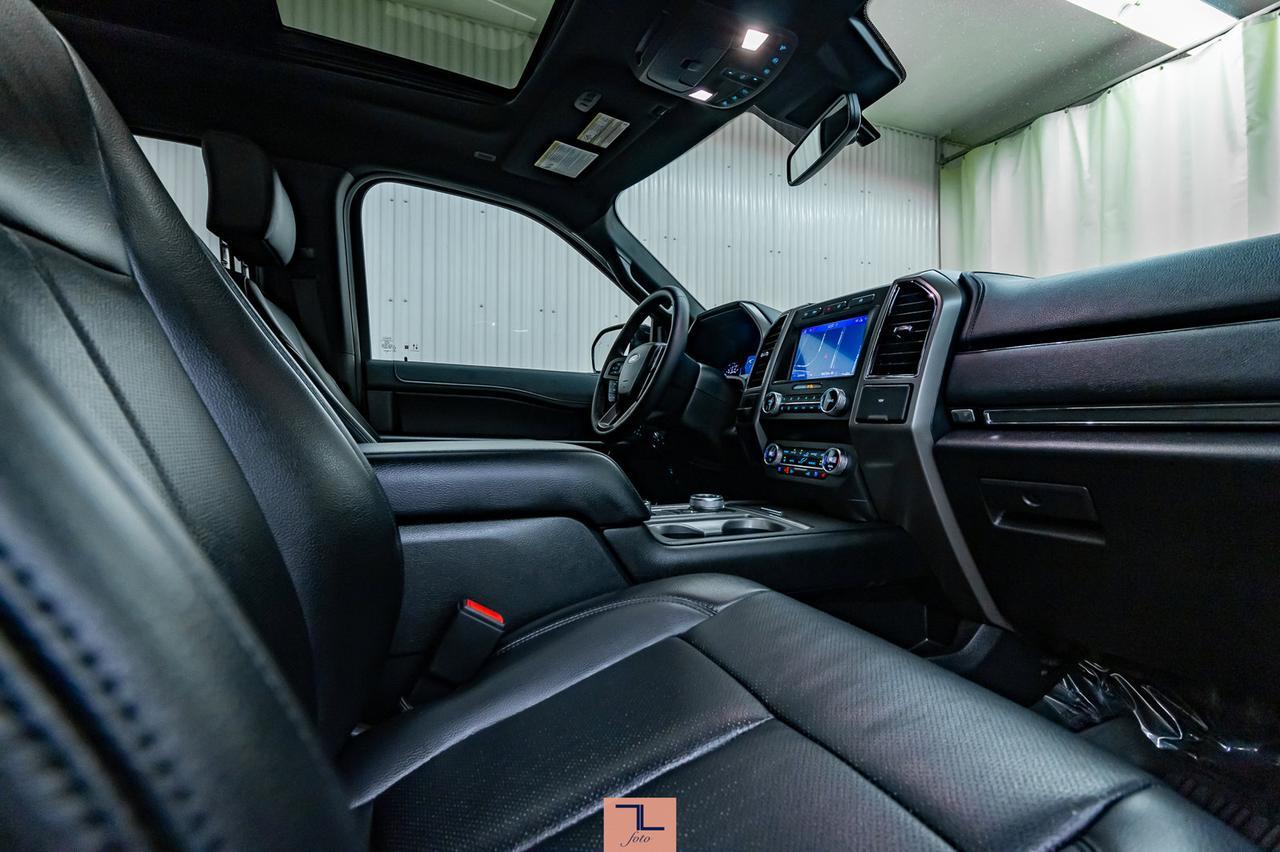2020 Ford Expedition AWD XLT Leather Roof Nav BCam Red Deer AB
