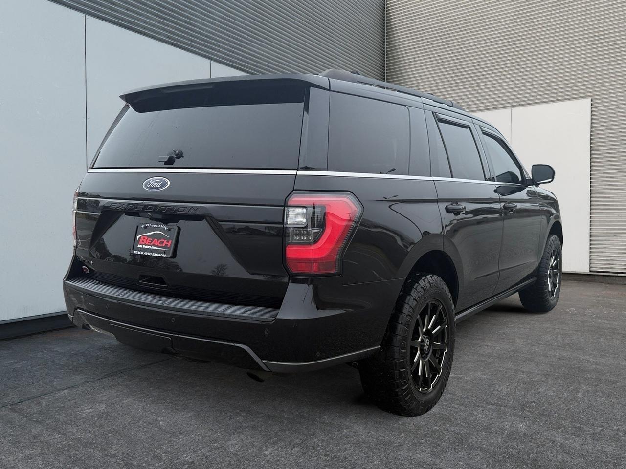 2020 Ford Expedition Limited, HEATED/VENTILATED SEATS, HEATED 2ND ROW, POWERED 2ND/3RD ROW, MOONROOF, UNIVERSAL GARAGE DOOR OPENER, B&O SPEAKERS, POWER LIFTGATE, RUNNING BOARDS, TOW PACKAGE, POWER/HEATED MIRRORS, POWER FOLDING MIRRORS, ONLY 1 OWNER, CLEAN CARFAX, THIS EX Norfolk VA