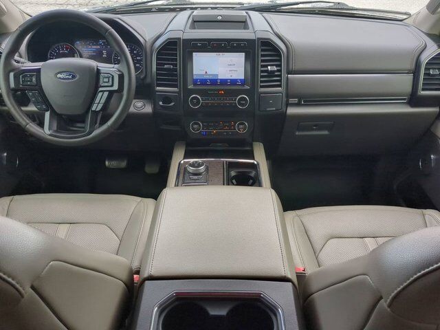 2020 Ford Expedition Limited Appleton WI