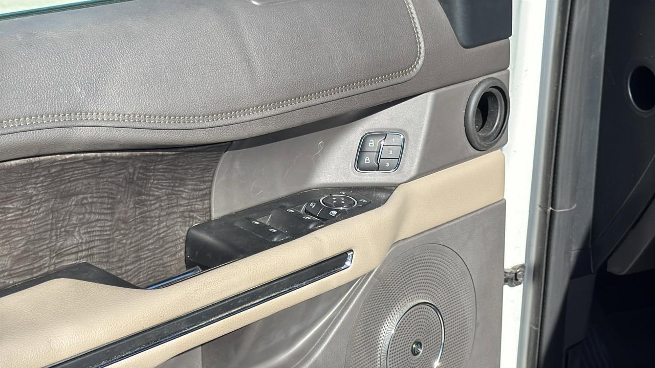 2020 Ford Expedition Limited  Selma TX