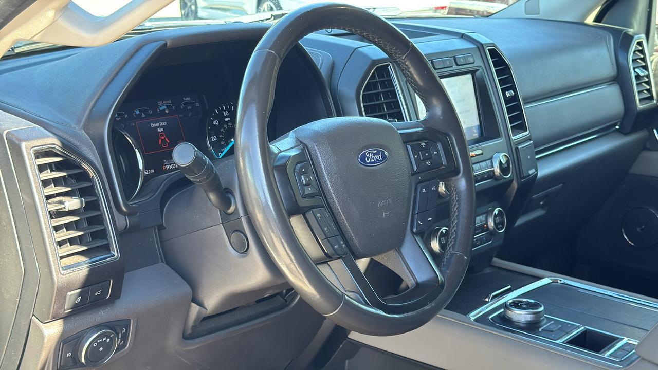 2020 Ford Expedition Limited  Selma TX