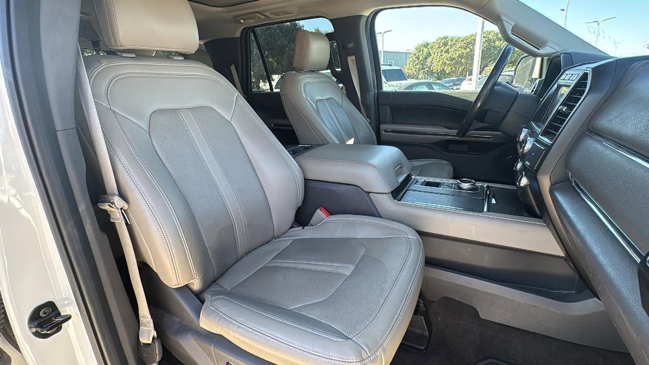 2020 Ford Expedition Limited  Selma TX