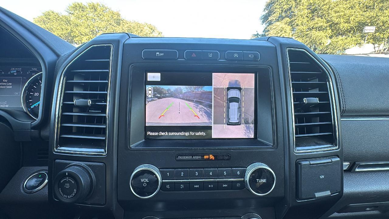 2020 Ford Expedition Limited  Selma TX