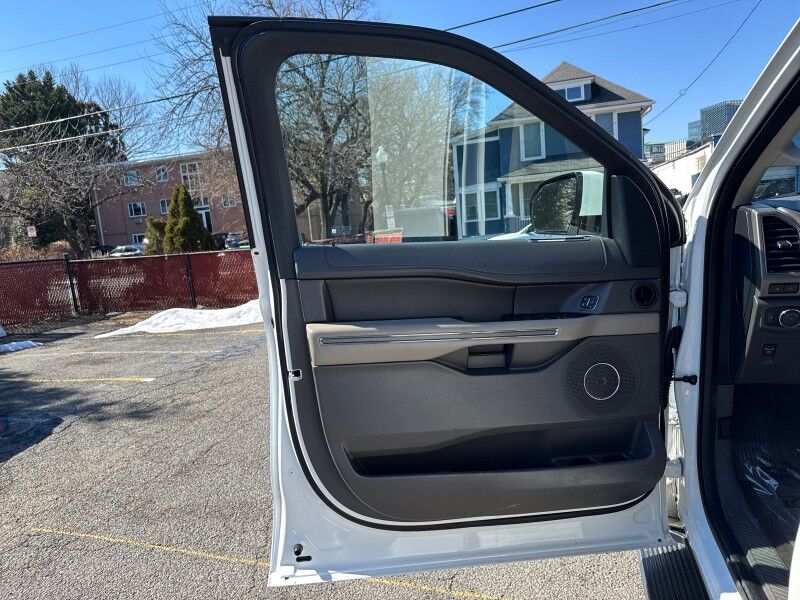 2020 Ford Expedition MAX XLT 4WD Arlington VA