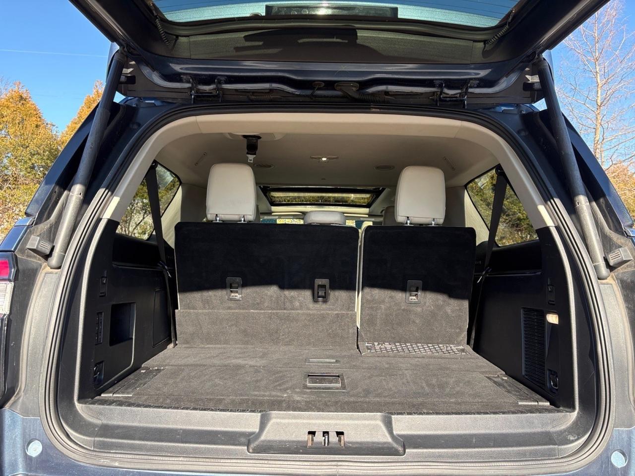 2020 Ford Expedition Max Platinum, HANDS-FREE LIFTGATE, PANORAMIC MOONROOF, POWER RUNNING BOARDS, POWER 3RD ROW SEATING. HEATED STEERING WHEEL & SEATS, 360 BACKUP CAMERA, LOW MILES, CLEAN CARFAX, MAXIMIZE YOUR RIDE! Virginia Beach VA