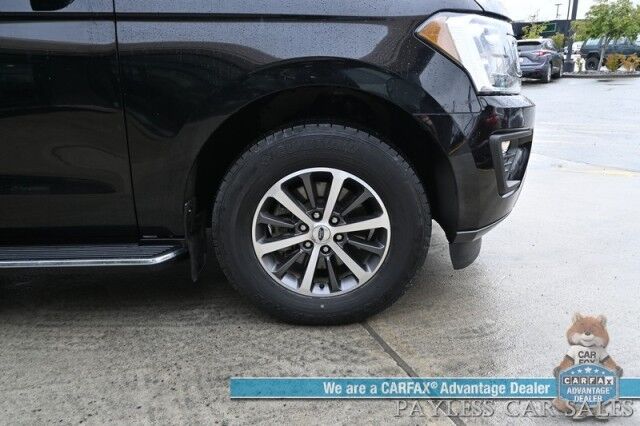 2020 Ford Expedition XLT / 4X4 / Heavy Duty Trailer Pkg / Auto Start / Heated & Cooled Leather Seats / Heated Steering Wheel / Panoramic Sunroof / NAV / Blind Spot Alert / Rear Captain Chairs / 3rd Row / Seats 7 / Tow Pkg Anchorage AK