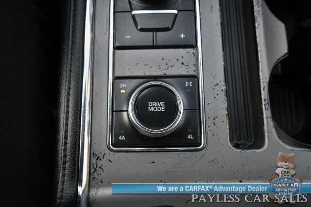 2020 Ford Expedition XLT / 4X4 / Heavy Duty Trailering Pkg / Auto Start / Heated & Cooled Leather Seats / Heated Steering Wheel / Panoramic Sunroof / NAV / Blind Spot Alert / Keyless Entry & Start / 3rd Row / Seats 8 / Block Heater Anchorage AK