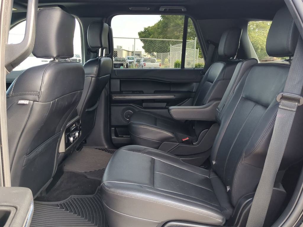 2020 Ford Expedition XLT Appleton WI